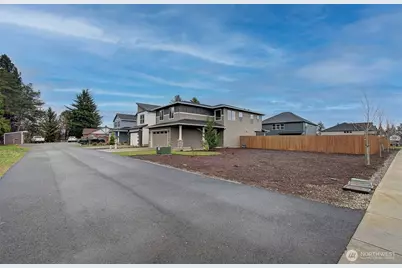 11611 NE 135th Avenue, Brush Prairie, WA 98606 - Photo 3