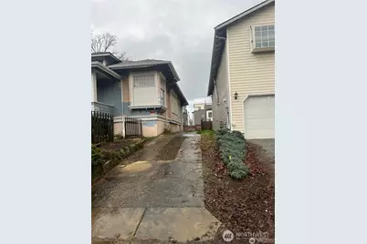 214 23rd Avenue, Seattle, WA 98122 - Photo 5