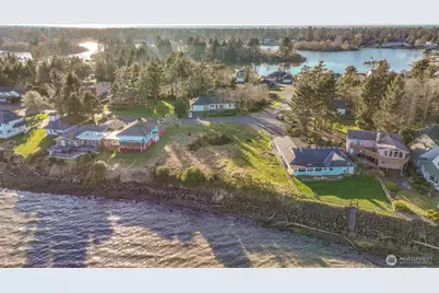 514 Mountain View Court SE, Ocean Shores, WA 98569 - Photo 11