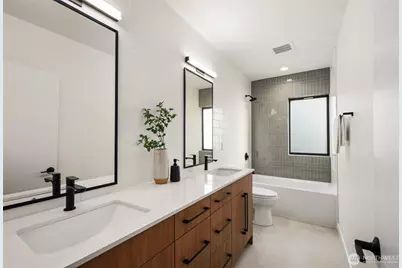 5244 23rd Avenue SW, Seattle, WA 98106 - Photo 23