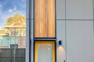 4411 S Holly St, Seattle, WA 98118 - Photo 3