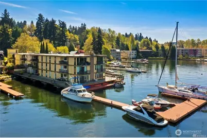 4561 Lake Washington Boulevard NE #203, Kirkland, WA 98033 - Photo 7