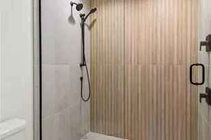 313 17th Ave E, Seattle, WA 98112 - Photo 27