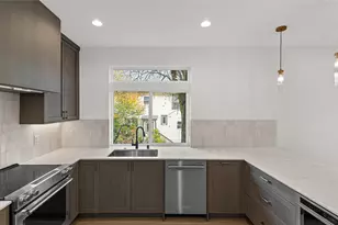 313 17th Ave E, Seattle, WA 98112 - Photo 15