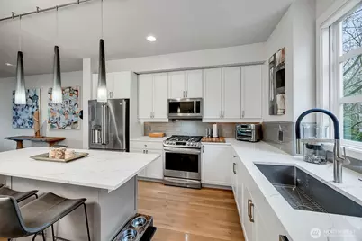 8627 112th Lane NE, Kirkland, WA 98033 - Photo 15