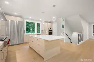 13016 SE 19th Ct, Bellevue, WA 98005 - Photo 3