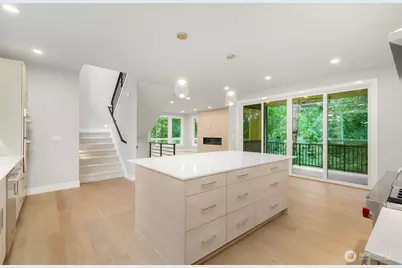 13016 SE 19th Court, Bellevue, WA 98005 - Photo 5