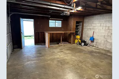 1530 N Lafayette Avenue, Bremerton, WA 98312 - Photo 35