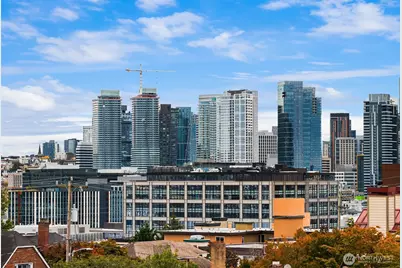 556 Highland Drive, Seattle, WA 98109 - Photo 19