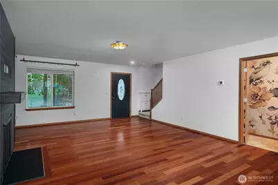 2011 Pleasure Drive SE, Tumwater, WA 98501 - Photo 9