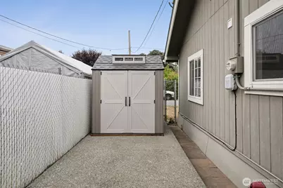 2921 Fredricksen Street, Enumclaw, WA 98022 - Photo 21