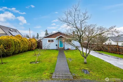 2526 St Paul Street, Bellingham, WA 98226 - Photo 3