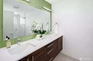 2005 E Denny Way, Seattle, WA 98122 - Photo 17