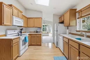 7101 97th St Ct E, Puyallup, WA 98373 - Photo 11