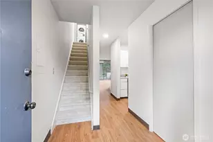 17001 Inglewood Road NE, Kenmore, WA 98028 - Photo 3