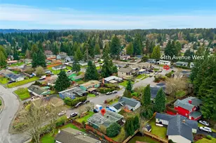 4207 225th St SW, Mountlake Terrace, WA 98043 - Photo 17