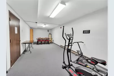 2221 Gilman Drive W #205, Seattle, WA 98119 - Photo 27