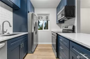 12510 NE 130th Way, Kirkland, WA 98034 - Photo 1