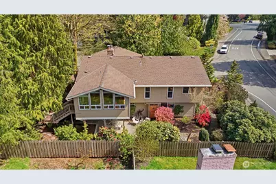 7605 146th Avenue NE, Redmond, WA 98052 - Photo 1