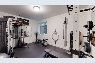 629 Field Place NE, Renton, WA 98059 - Photo 31