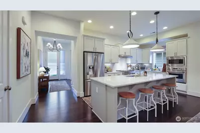 629 Field Place NE, Renton, WA 98059 - Photo 5