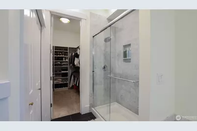 629 Field Place NE, Renton, WA 98059 - Photo 23