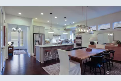 629 Field Place NE, Renton, WA 98059 - Photo 11