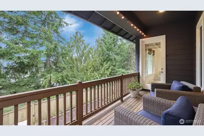 629 Field Place NE, Renton, WA 98059 - Photo 17