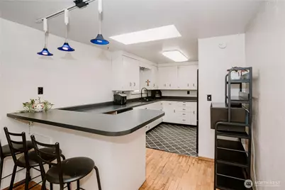 22014 54th Avenue W, Mountlake Terrace, WA 98043 - Photo 9