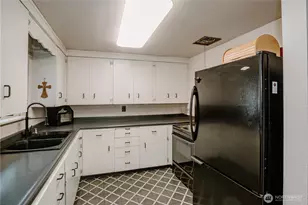 22014 54th Ave W, Mountlake Terrace, WA 98043 - Photo 9