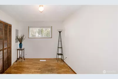 22014 54th Avenue W, Mountlake Terrace, WA 98043 - Photo 27