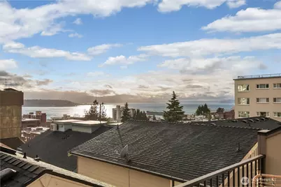 115 W Kinnear Place, Seattle, WA 98119 - Photo 25