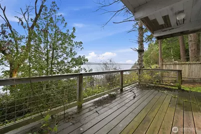 1284 Dines Point Rd, Greenbank, WA 98253 - Photo 5