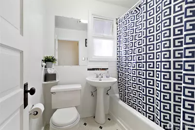 6540 19th Avenue NE, Seattle, WA 98115 - Photo 13