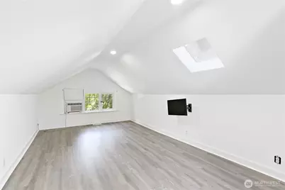 6540 19th Avenue NE, Seattle, WA 98115 - Photo 17