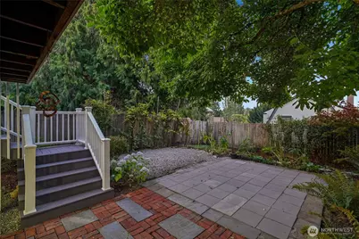 6540 19th Avenue NE, Seattle, WA 98115 - Photo 35