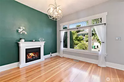 6540 19th Avenue NE, Seattle, WA 98115 - Photo 5