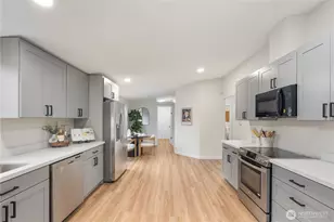 10311 219th Ave Ct E, Bonney Lake, WA 98391 - Photo 5