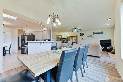 2014 38th Street Ct NW, Gig Harbor, WA 98335 - Photo 9