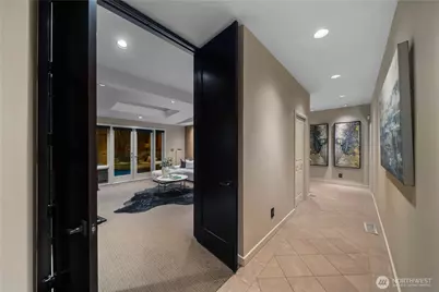 3215 78th Place NE, Medina, WA 98039 - Photo 17