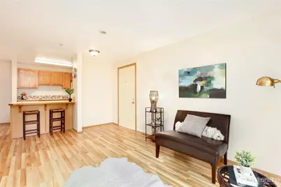 11915 Roseburg Avenue S #204, Burien, WA 98168 - Photo 5