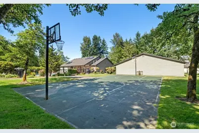 25025 SE Klahanie Boulevard #K102, Issaquah, WA 98029 - Photo 23