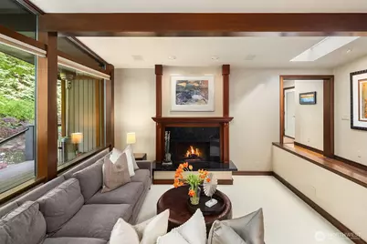 10250 SE 21st Street, Bellevue, WA 98004 - Photo 7