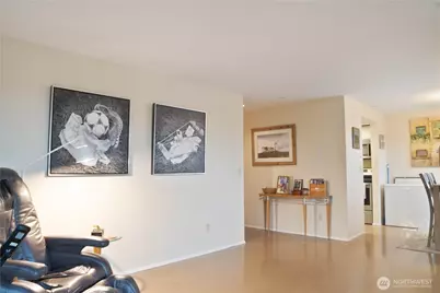 3421 Roxbury Street SW #102, Seattle, WA 98126 - Photo 11