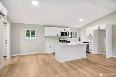 21221 129th Street Ct E, Bonney Lake, WA 98391 - Photo 7