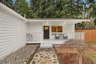 1900 Alder Pl, Milton, WA 98354 - Photo 3