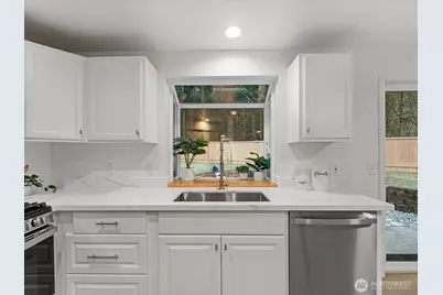 1900 Alder Place, Milton, WA 98354 - Photo 15