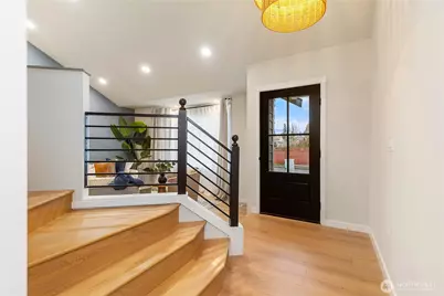 4709 NE 18th Street, Renton, WA 98059 - Photo 3