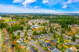 4709 NE 18th St, Renton, WA 98059 - Photo 37