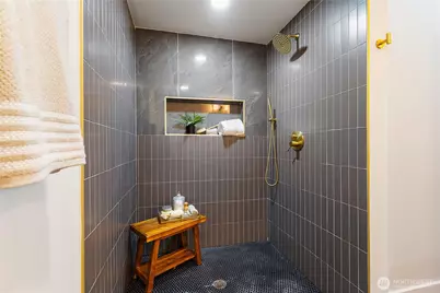 4709 NE 18th Street, Renton, WA 98059 - Photo 27